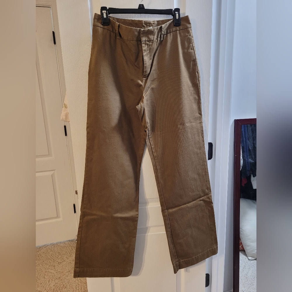 Womens Gap Khakis 10L